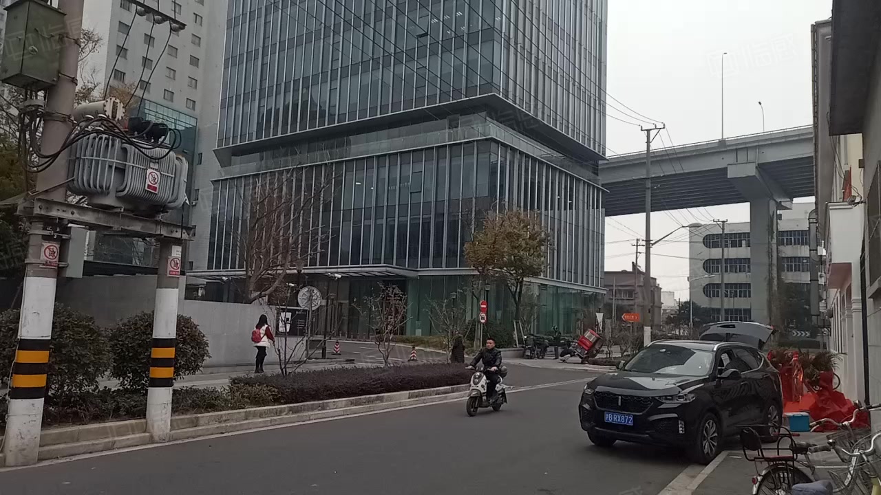 绿地滨江中央广场 