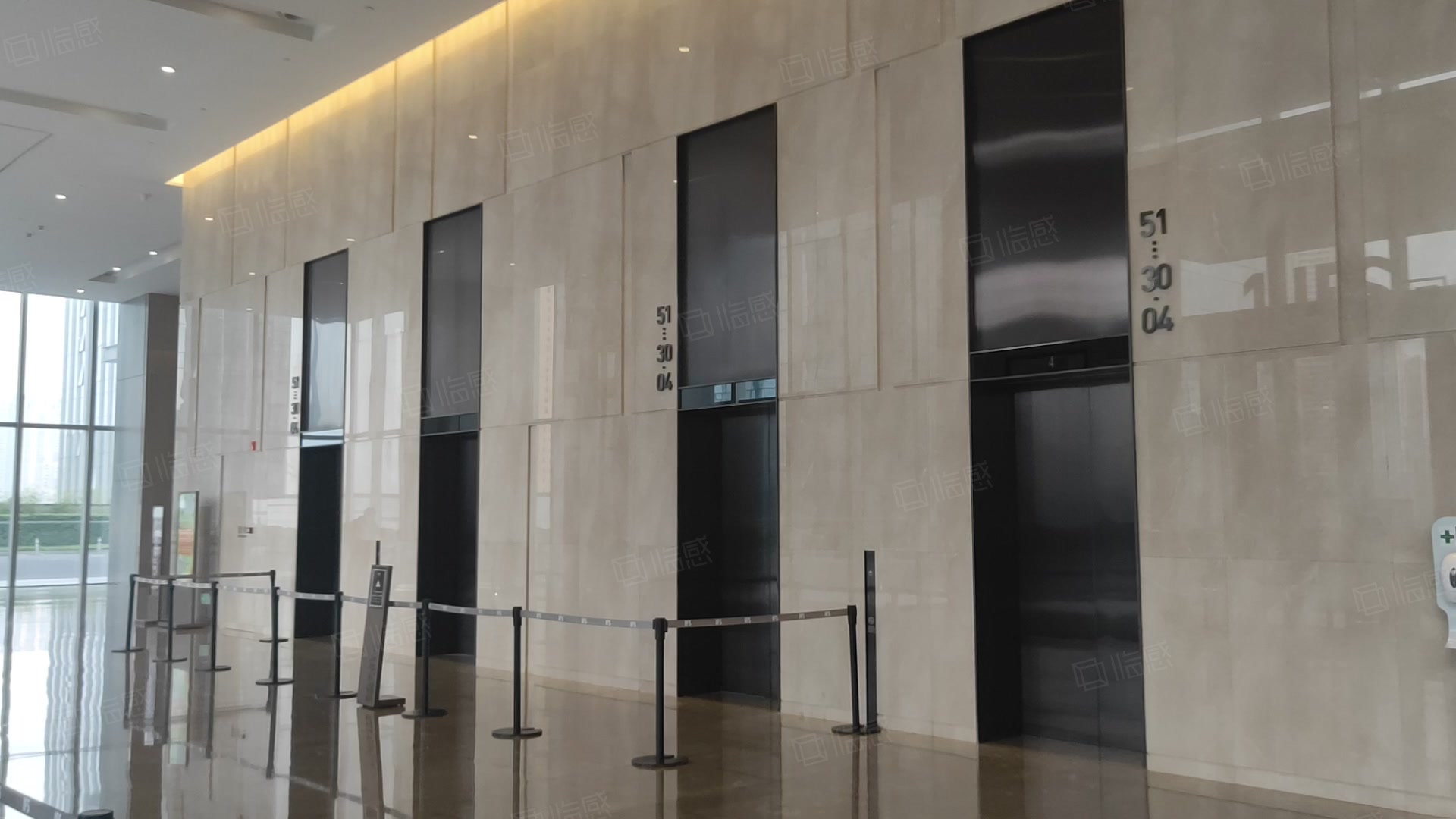 重庆IFS国金中心写字楼 