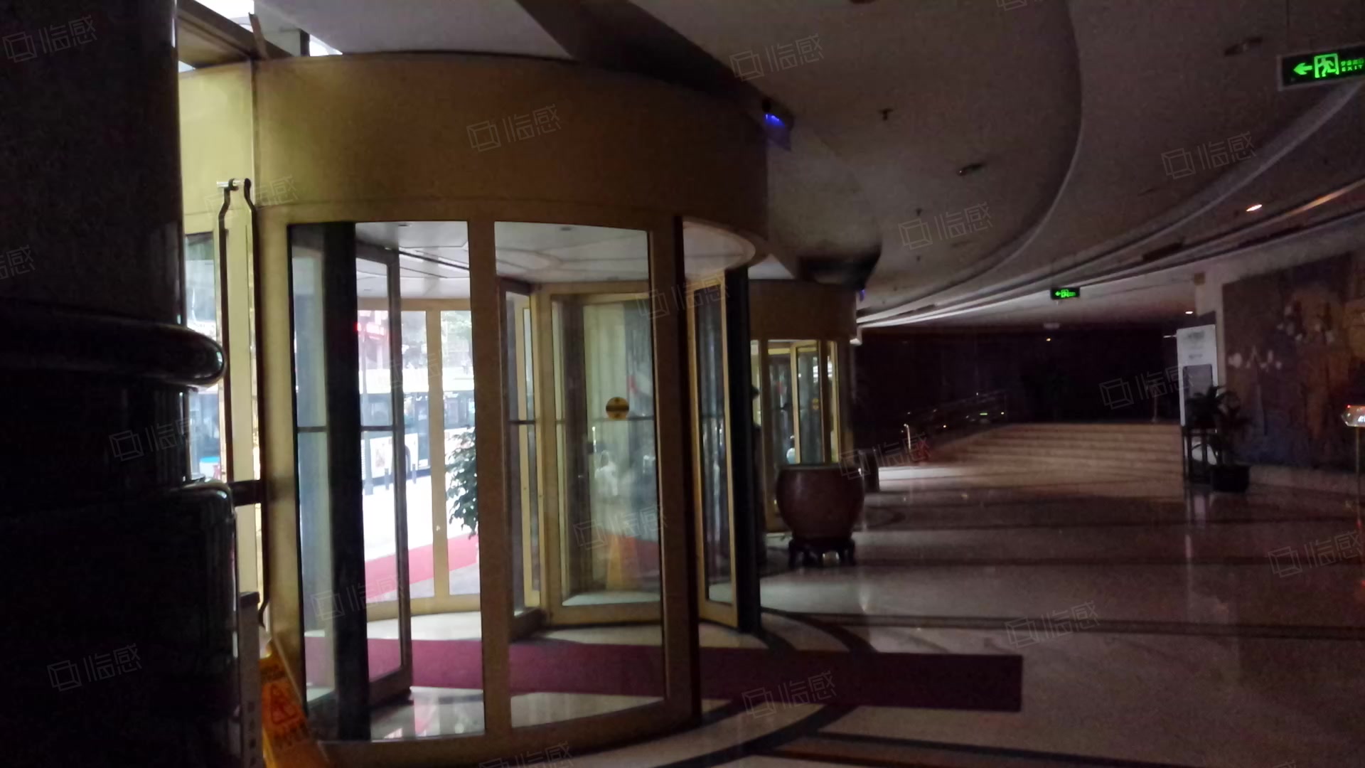 世界贸易中心大厦 