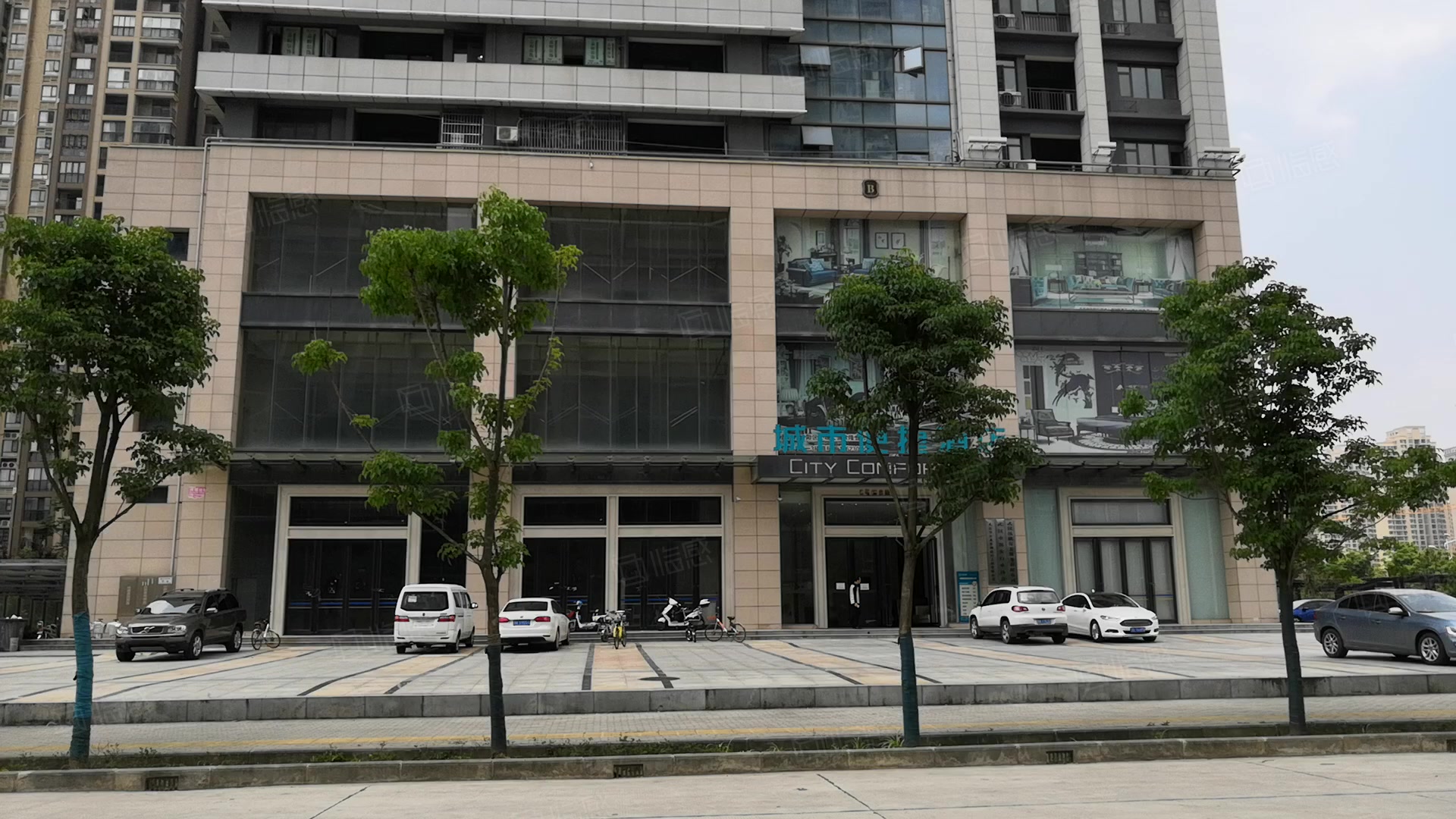 欣隆一号公馆商住楼