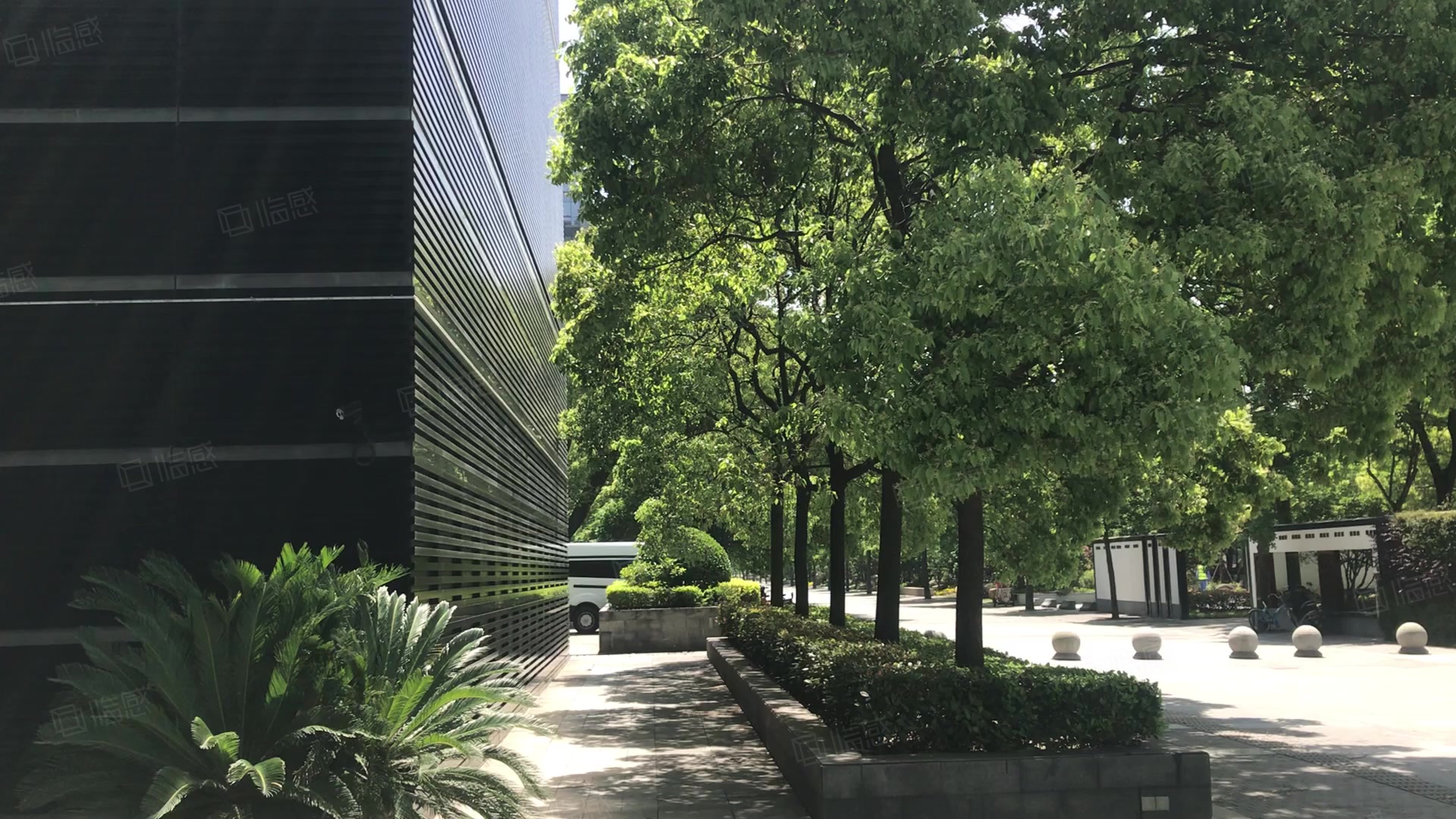 陆家嘴钻石大厦 