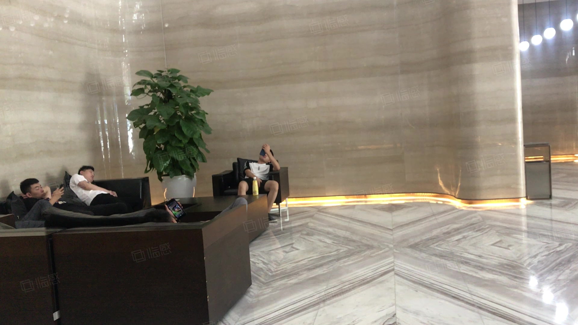 智慧谷创新广场 