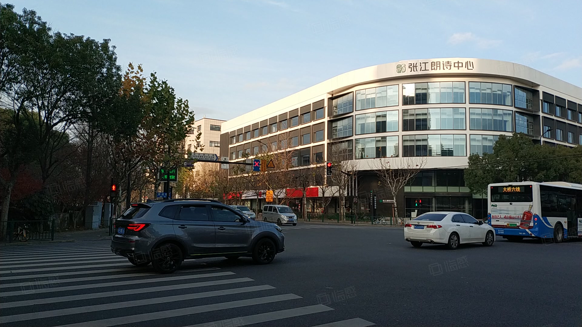 张江朗诗中心 