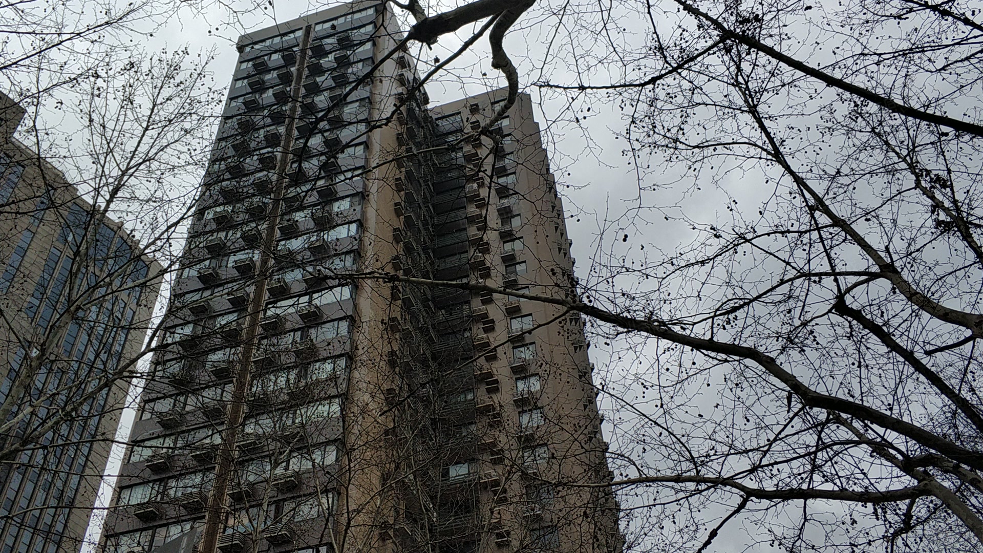 雁荡大厦办公室招商,雁荡大厦办公楼出售租赁价格-上海安居客商办网