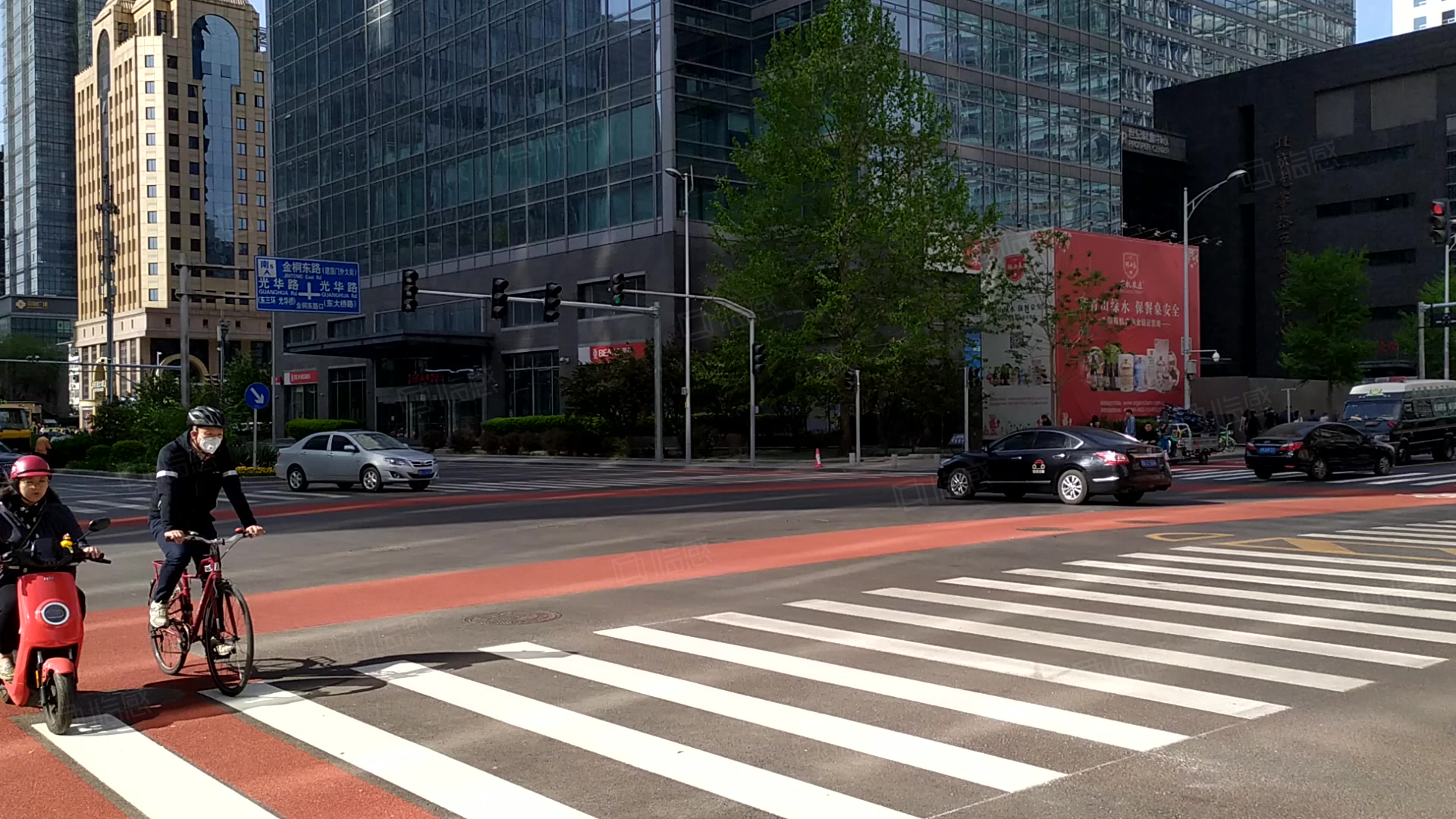 东亚银行金融大厦 