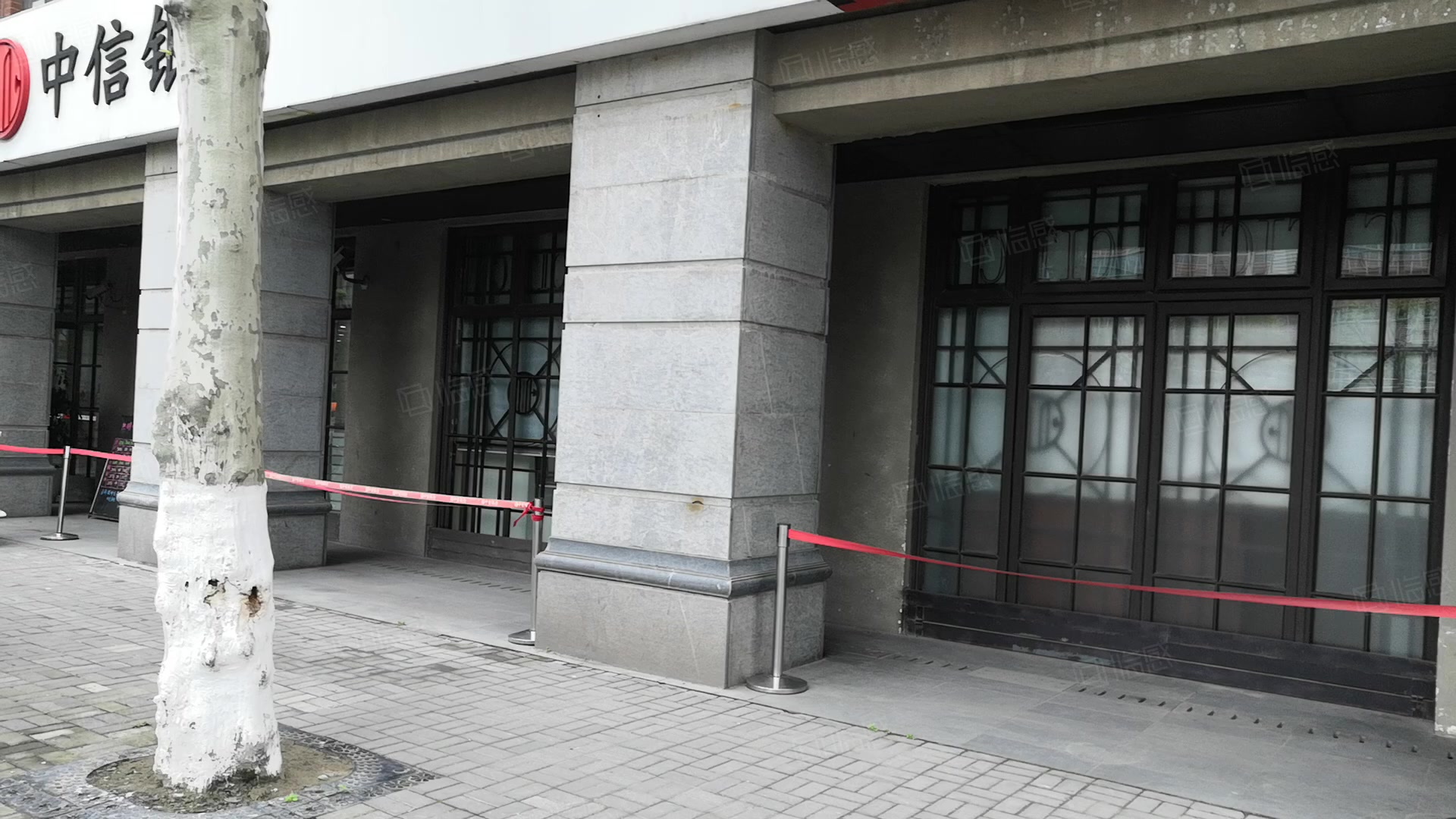 马登仓库办公大楼 