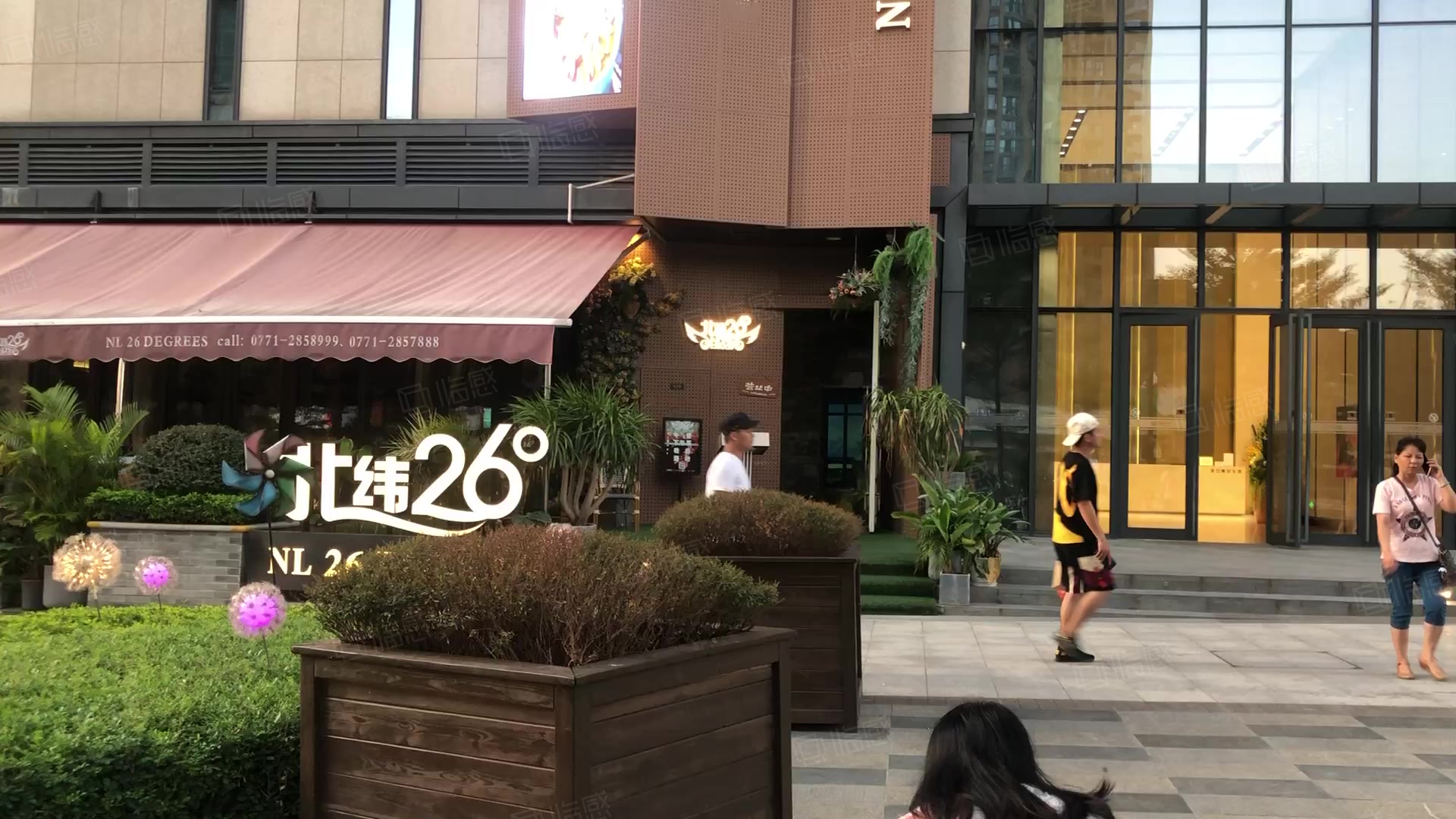 绿地中央广场> 建筑物立面分享南宁写字楼南宁写字楼楼盘青秀写字楼