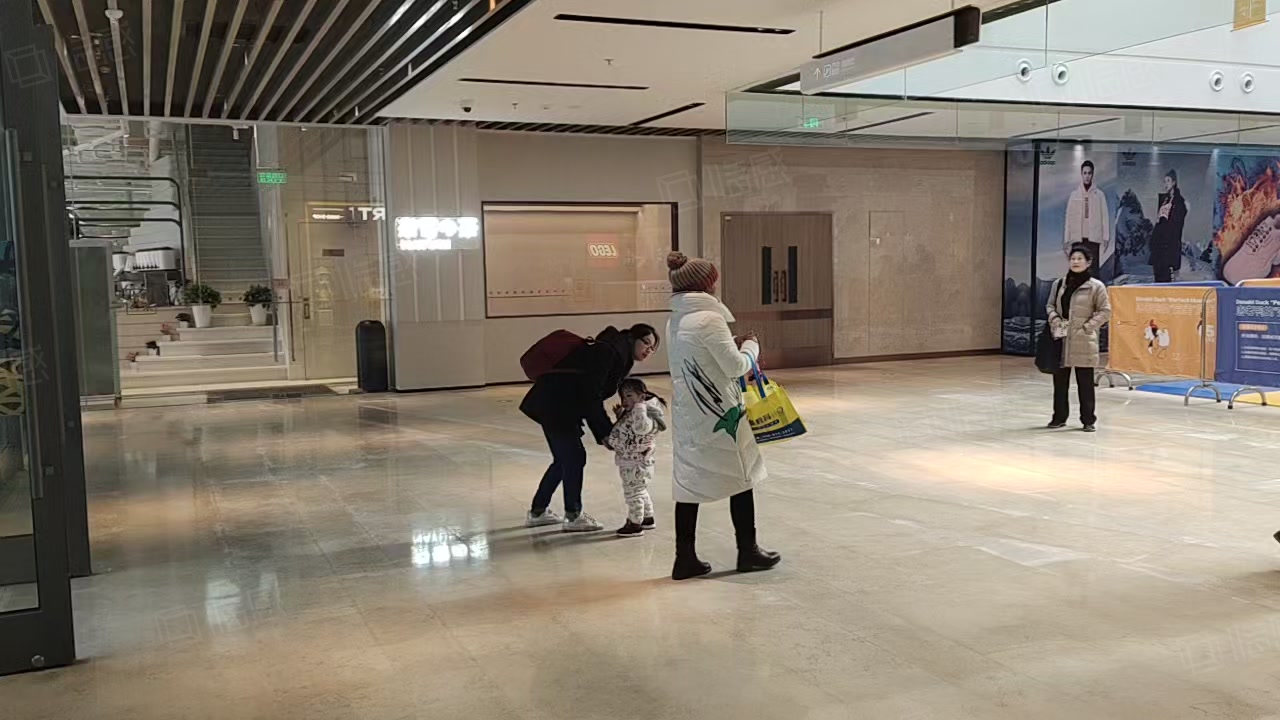 宝杨宝龙广场(办公) 