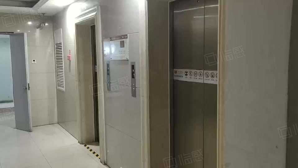 卓达中苑商务大厦 