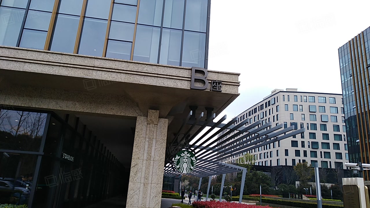 虹桥东方国信商务广场 