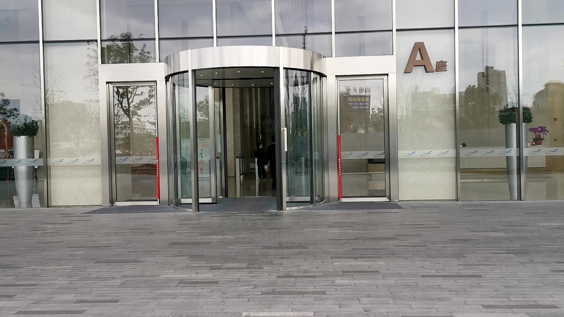 中建广场写字楼出租/出售信息,中建广场租金价格,图片,交通配套 -上海