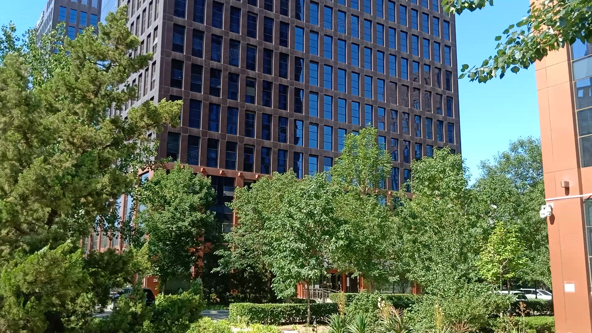 总部基地十六区 