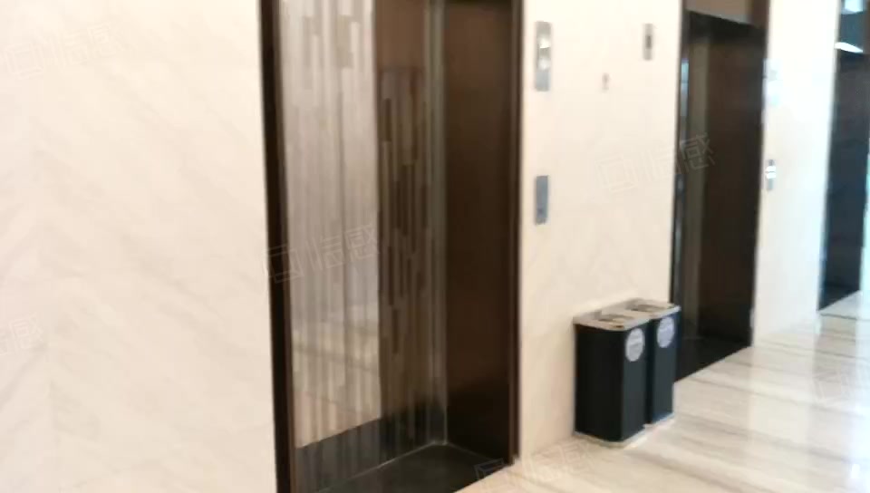 正衡金融服务大厦 