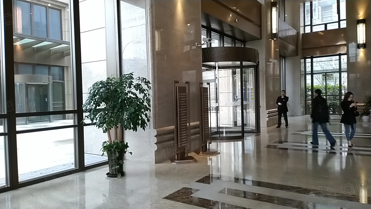 长泰企业天地广场 