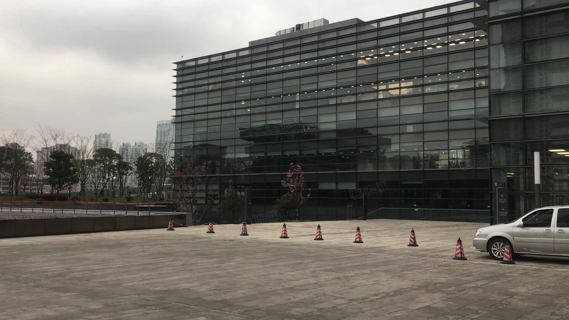 海航大厦办公室招商,海航大厦办公楼出售租赁价格-青岛安居客商办网