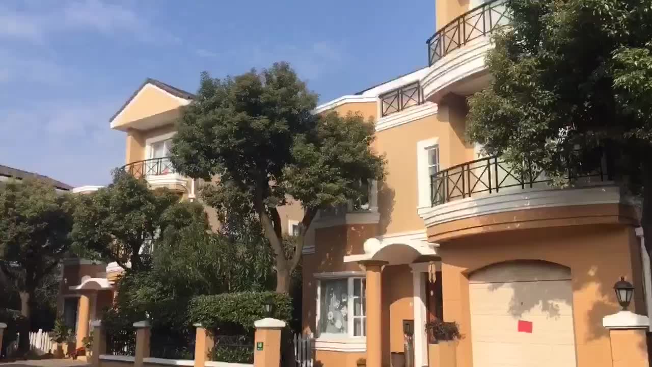 周边环境视频,温莎花园楼栋外景视频,小区路况配套设施视频-上海安居
