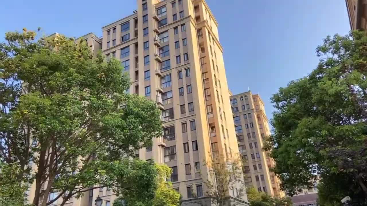 保利蔚蓝林语(公寓住宅) 浦东-临港新城-竹柏路500弄