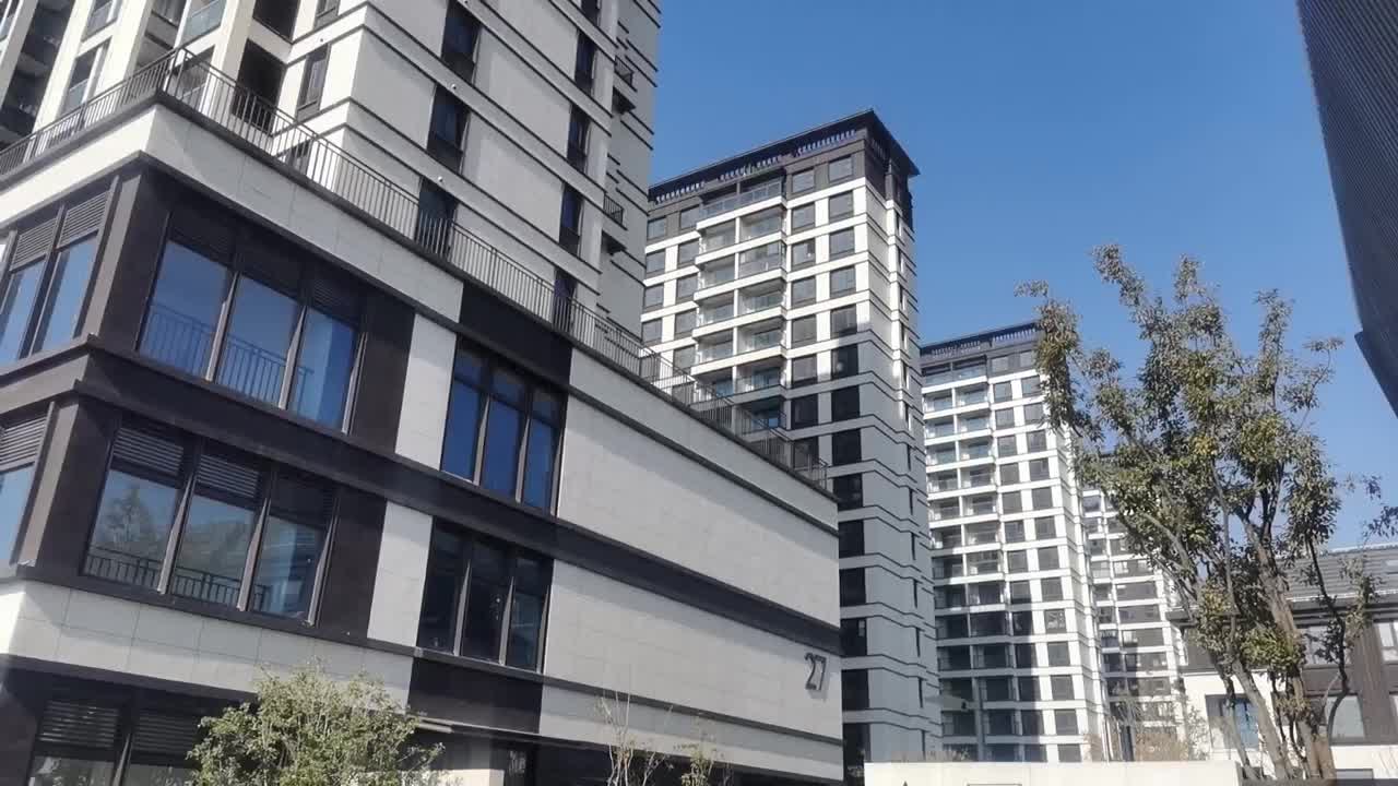 周边环境视频,光语著楼栋外景视频,小区路况配套设施视频-上海安居客