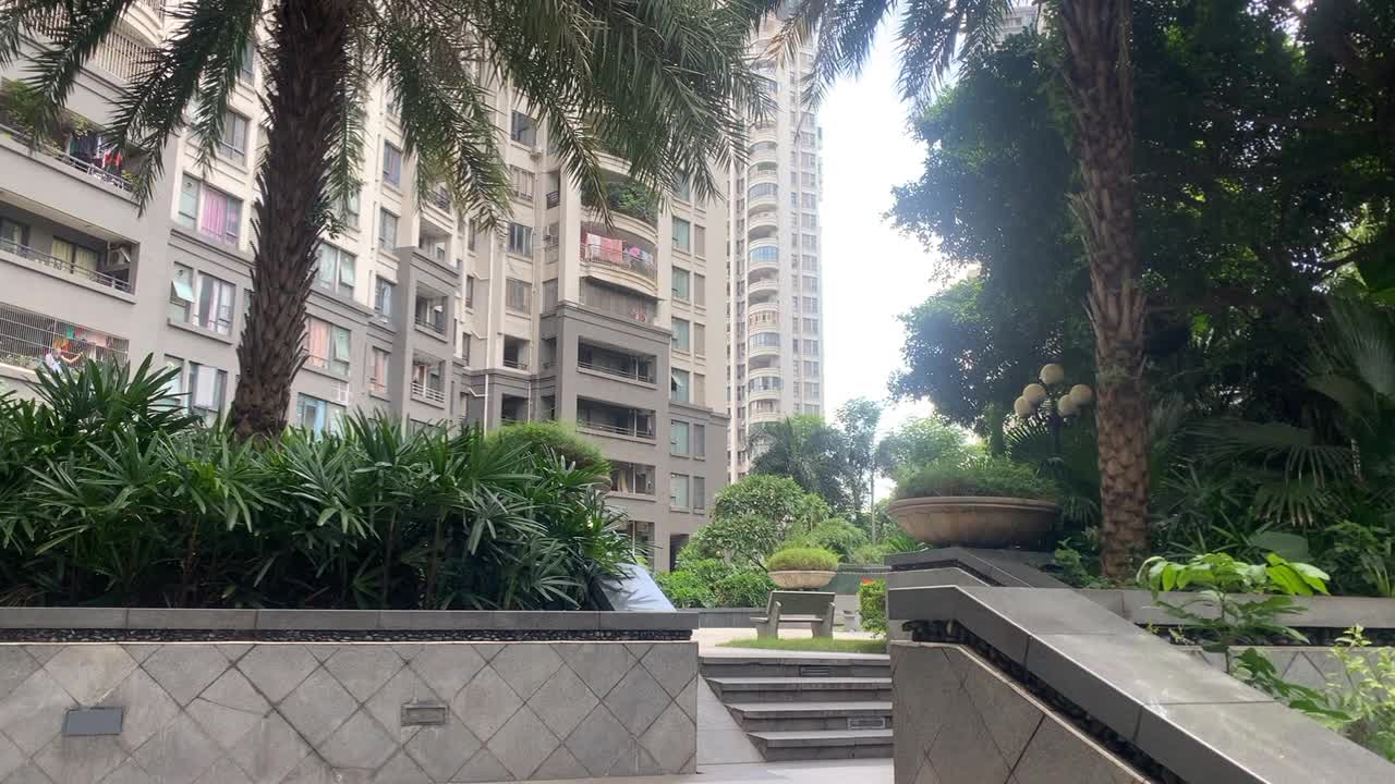 中房观湖国际花都旧区滨湖路12号