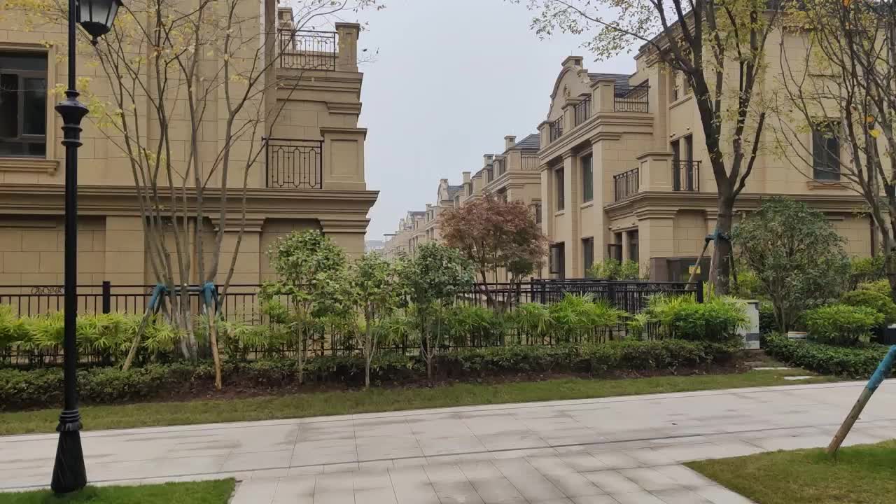 国博城君珏墅b区渝北悦来悦融路7号