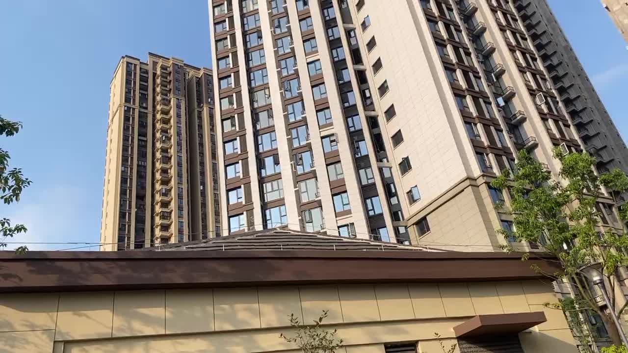 绿地派克公馆 青山-青山周边-和平大道1650号